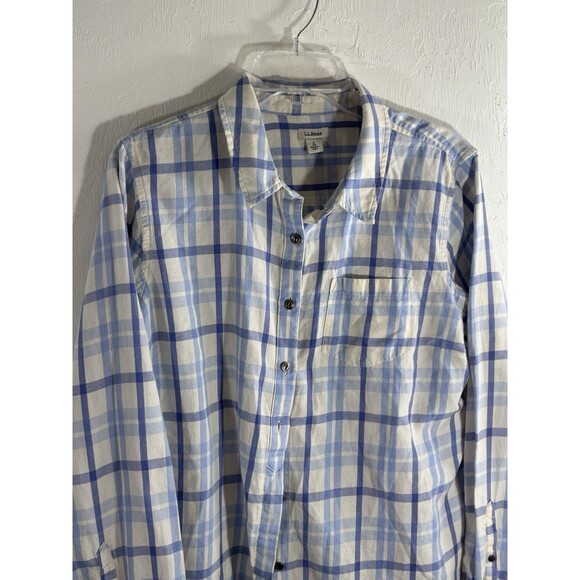 L.L. Bean Other - L.L. Bean Men’s Large White Blue Plaid Wrinkle Resistant Long Sleeve Shirt